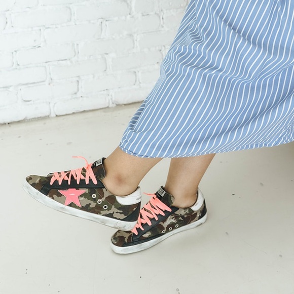 Golden Goose l Camouflage Sneakers with Neon Pink Star - Picture 1 of 17